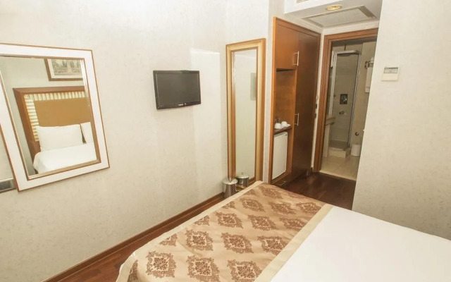 Отель Taksim Stera