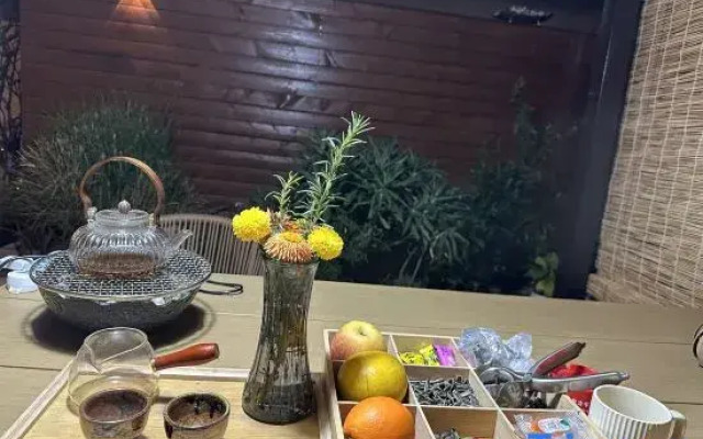 One Wind Courtyard (CAI Village Pier Shop)