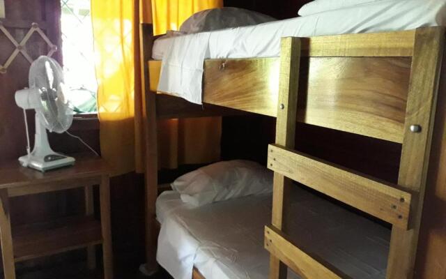Cabinas Nirvana Ecolodge