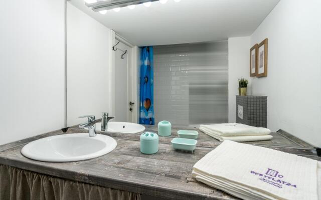 BestFlat24 (БэстФлэт24) на улице Гостиничная 12к6