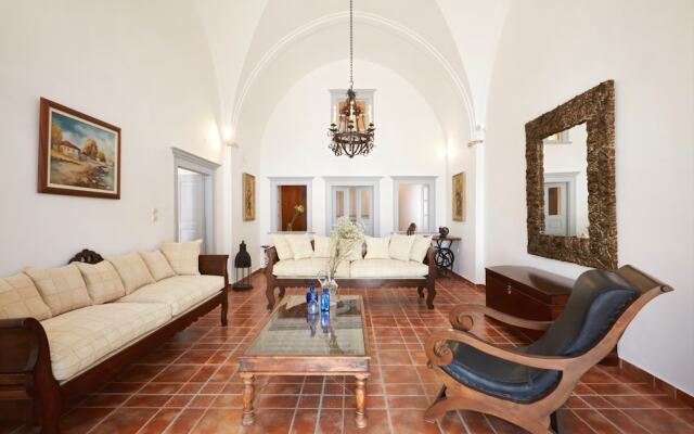 Pyrgos Houses By Voreina