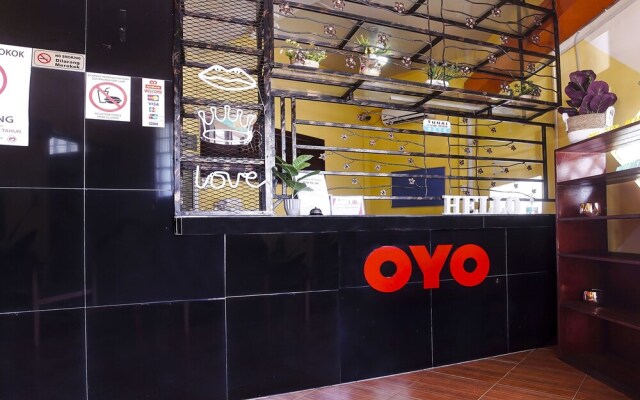 Hotel O Night Queen salak Tinggi