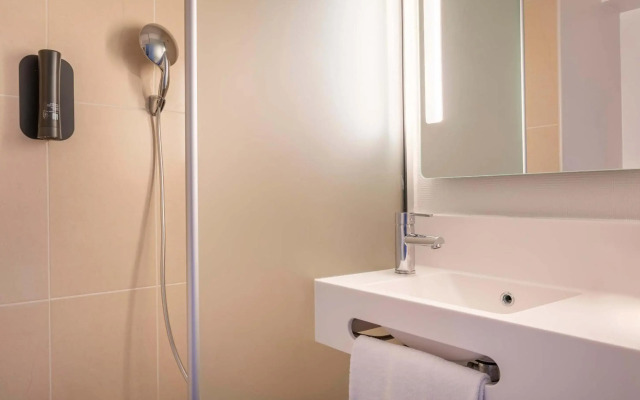 B&B HOTEL Marseille Aéroport Saint-Victoret