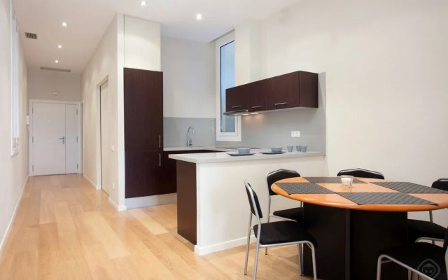 Modern Center Apartments