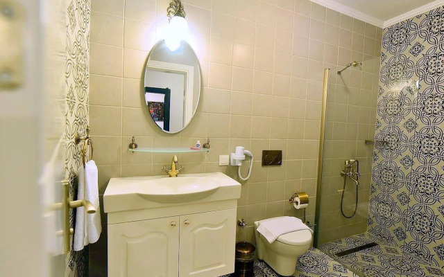 Bahama Art Hotel