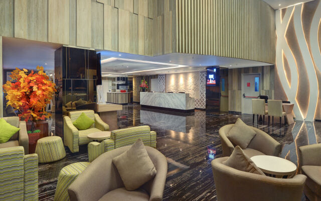 Platinum Adisucipto Hotel & Conference