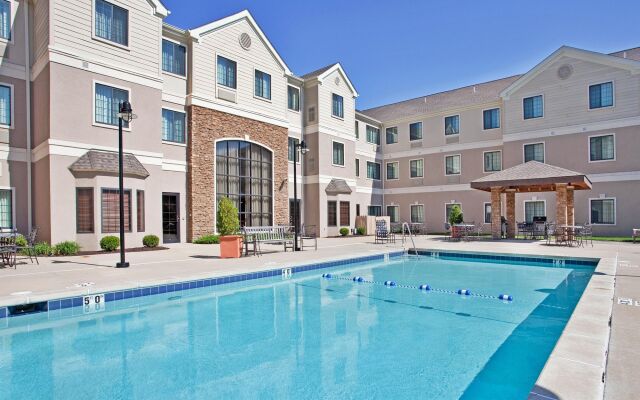 Staybridge Suites O'Fallon Chesterfield by IHG