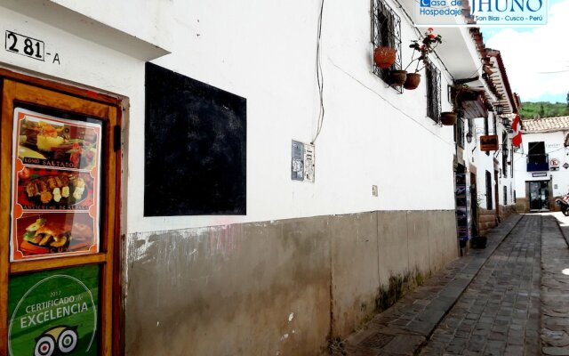 Casa Hospedaje Jhuno