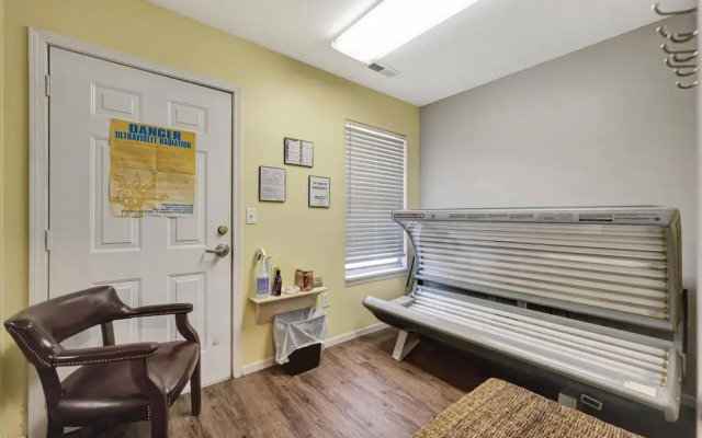 2 Bedroom Apartment Next To Rivian