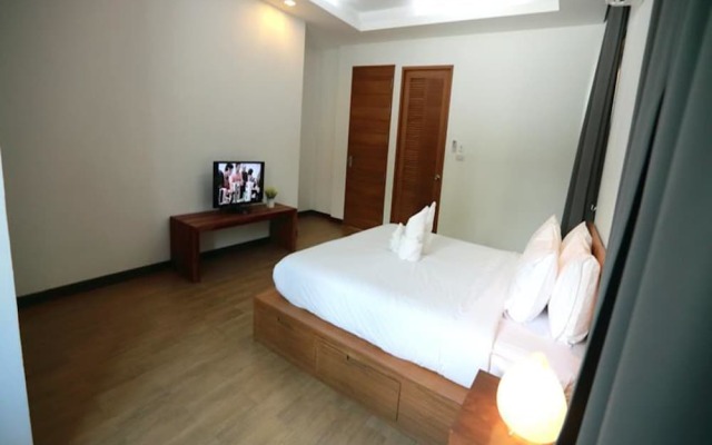 Grand Villa