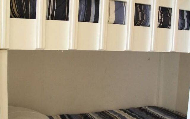 TradeWinds 903 by RedAwning