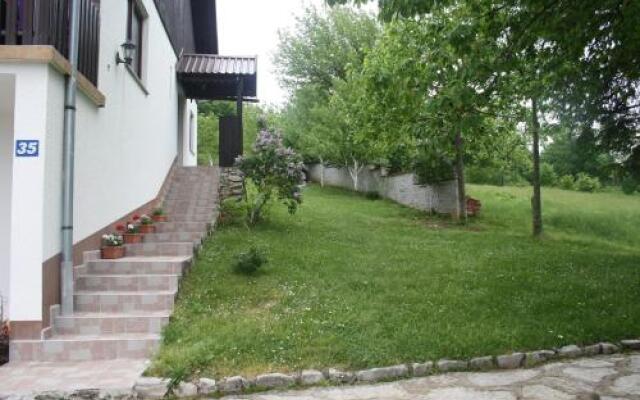 Guest House Tone
