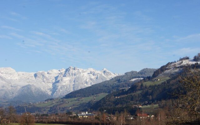 Jugendherberge/Junges Hotel St. Johann im Pongau - Alpendorf