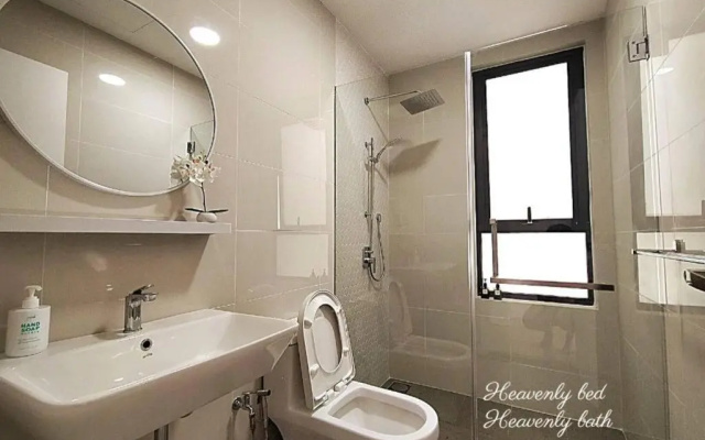 Awesome Designer Suite 3-Beds Near TRX KLCC, Next to IKEA – Bathroom – Kuala Lumpur