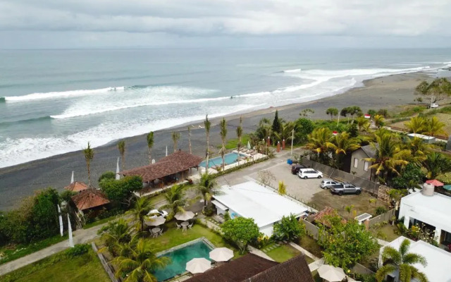 Wide Sands Beach Retreat
