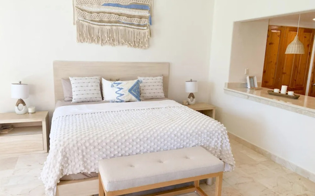 Beach Front Luxury condo