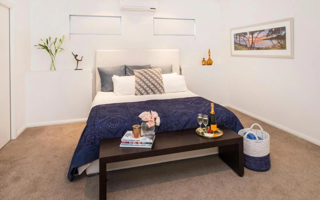 Calm Waters – Guest Rooms – Dunsborough