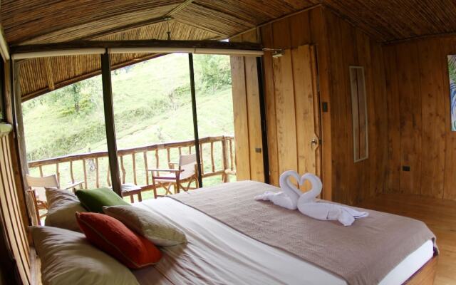 Epic Adventure Lodge