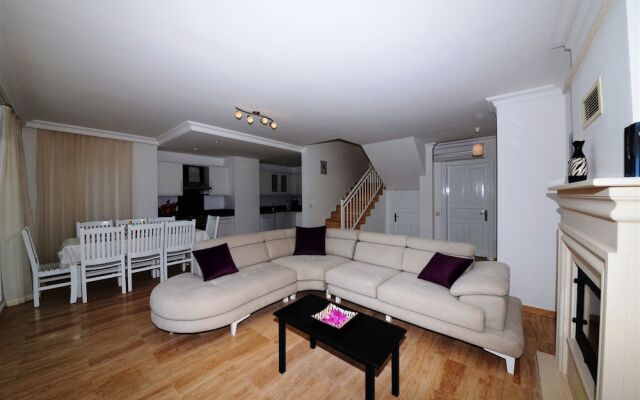 Villa Yali by Akdenizvillam