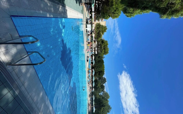 Lovely Studio With 12 Shared Pools - Beahost