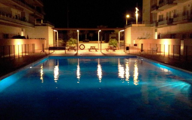 ALEXANDRA´s BEACH-PORT