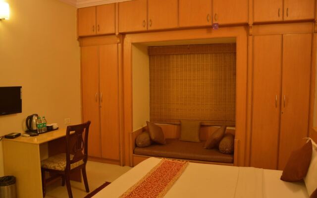 Aster Vue Service Apartment