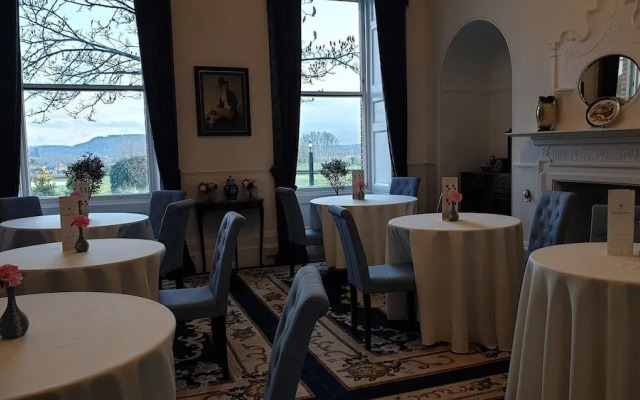 Longworth Hall Hotel