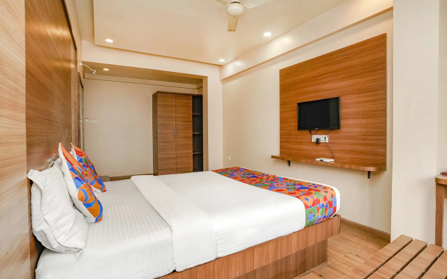 Fabhotel Mahadev Residency