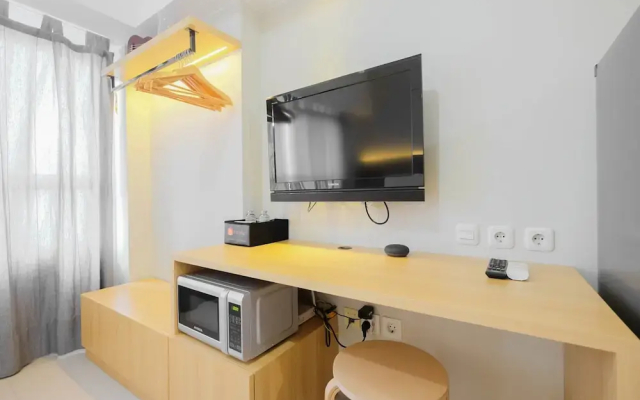 Modern Studio @ Springlake Summarecon Apartment