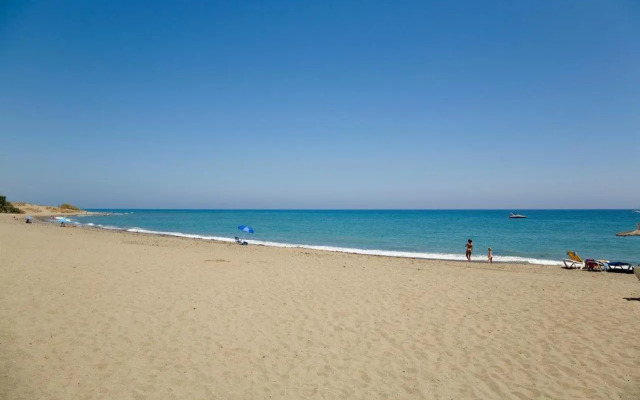 Apt 322 Heaven Beach Apartments, Guadalmansa Playa