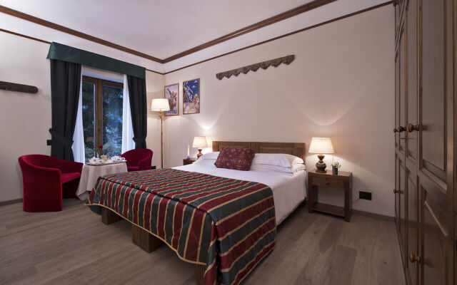 Boutique Hotel Villa Blu Cortina - Elegant 4 Stars Hotel Cortina d'Ampezzo