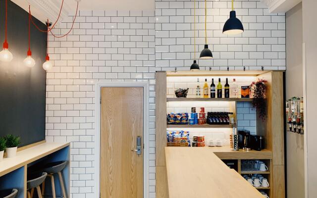 Holiday Inn Express London Victoria by IHG