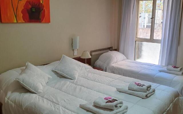 Hotel AATRAC Buenos Aires