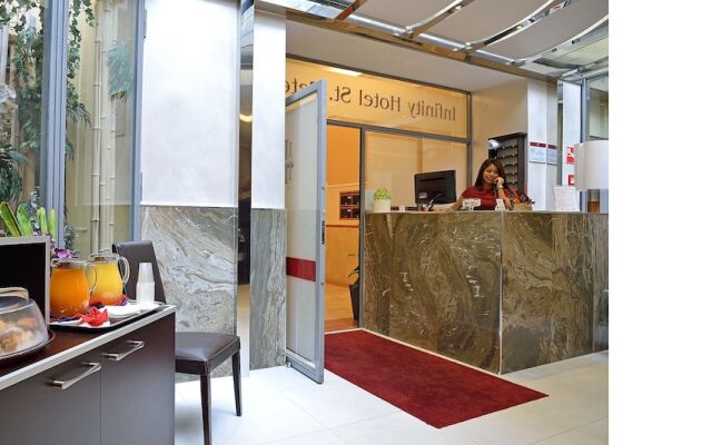 Catone District Hotel