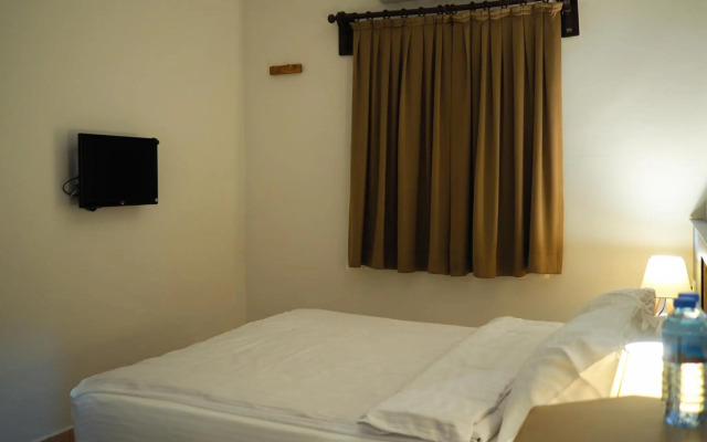 Oya Boutique Hotel & Suites