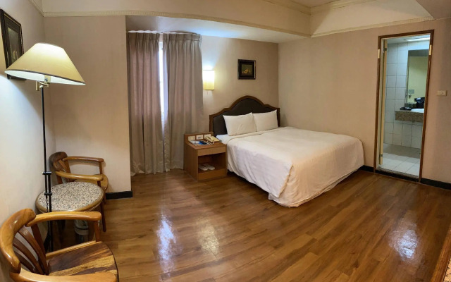 Tapeng Bay Holiday Hotel