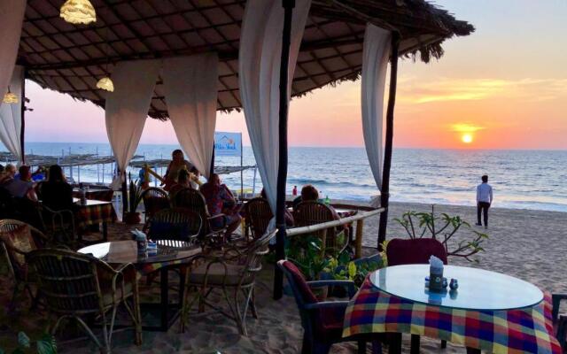 Shanu's Seaside Inn
