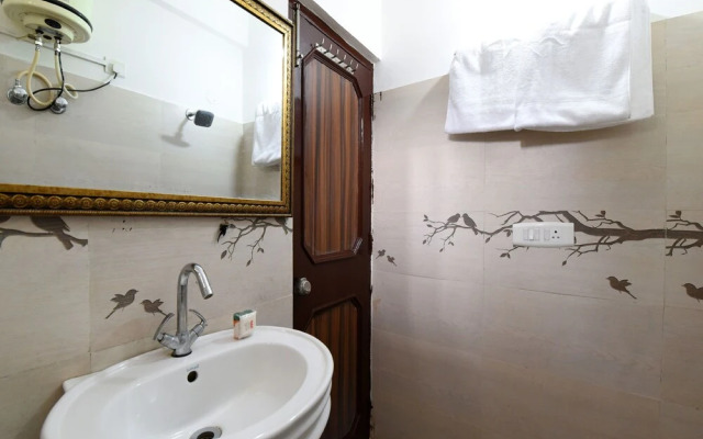 OYO 12818 Dev Villa
