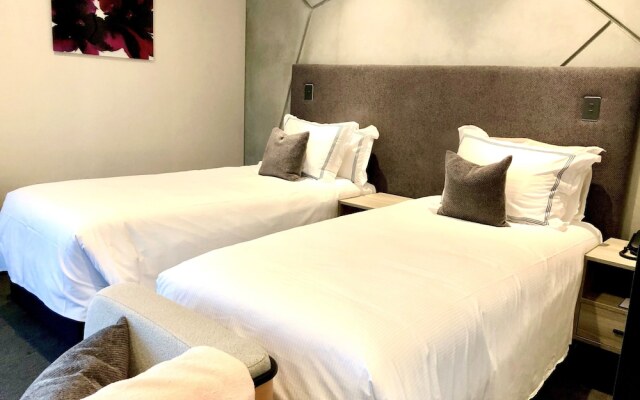 Whitewood Suites Inner City Luxury Apartments