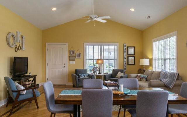 Night Sand by Oak Island Accommodations