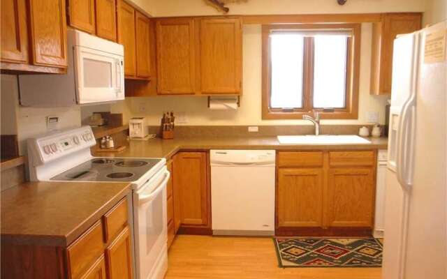 Sherpa 1 - 2 Br Condo