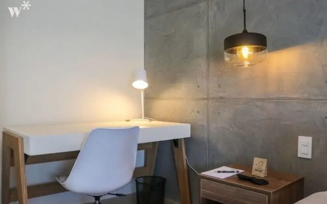 w Outstanding 2BR Duplex With AC in San Isidro