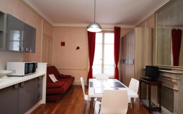 Appartement Mont-Dore, 1 pièce, 4 personnes - FR-1-608-184