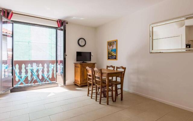 Appartement Saint-Jean-de-Luz, 1 pièce, 2 personnes - FR-1-4-596