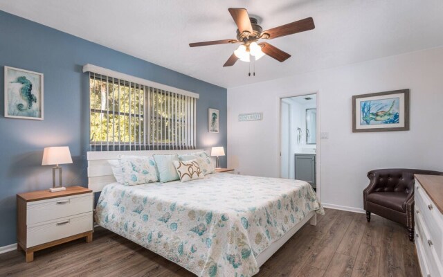 Vista Hermosa Casita Near the Beach