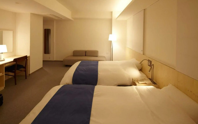 Shin-Osaka Station Hotel