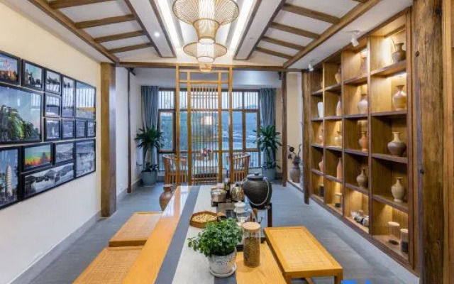 Yunshanshui Hot Spring Panoramic Holiday Hostel