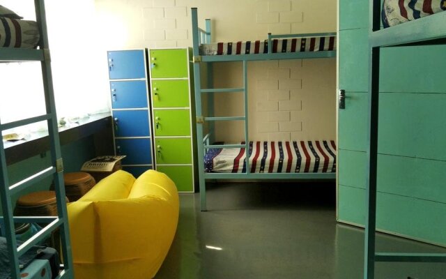 Mabul Home Town (Homestay)