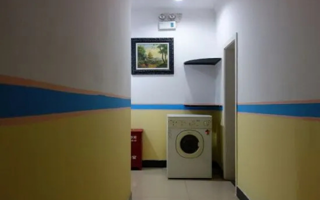 Shanghai Huijia Hotel