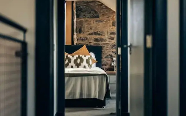 The Stables - Unique Conversion With hot tub
